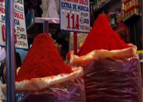 Van de de Vochtigheidsklauw van XingLong Droge Rode Groene paprika's 8% Droge de Spaanse peperspeper