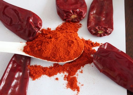 Middelgrote Kruidige Yidu-Spaanse peper100% Zuivere Scherpe Milde Droge Rode Spaanse pepers
