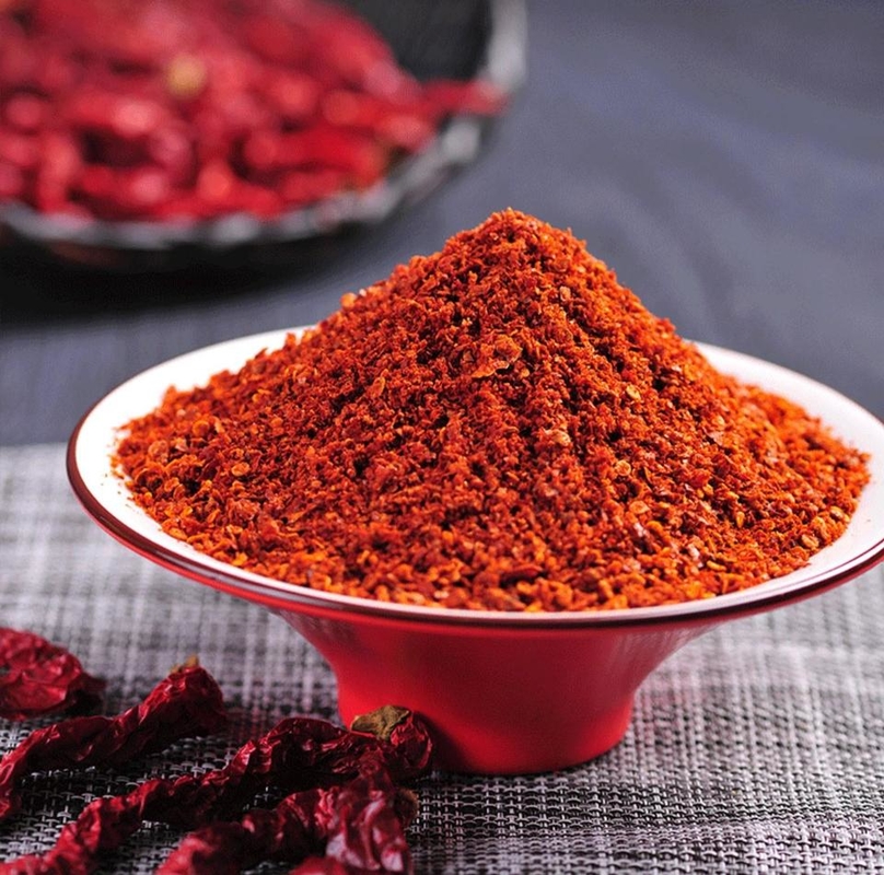 Gedroogde rode, verpletterde chili-vlokken, paprika's, 4 tot 7 cm zonder stam, koel en droog.